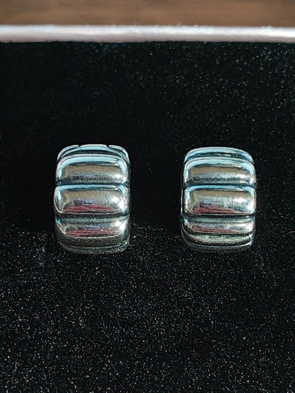 Authentic Pandora Double Bubble Clips – Set of 2 – 790854 Sterling Silver - Picture 3 of 9